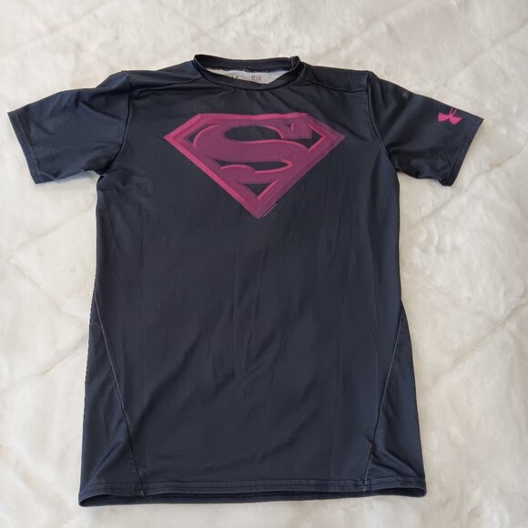 Under Armour Heatgear Women's Athletic Top Superman Logo Size L - Picture 1 of 13